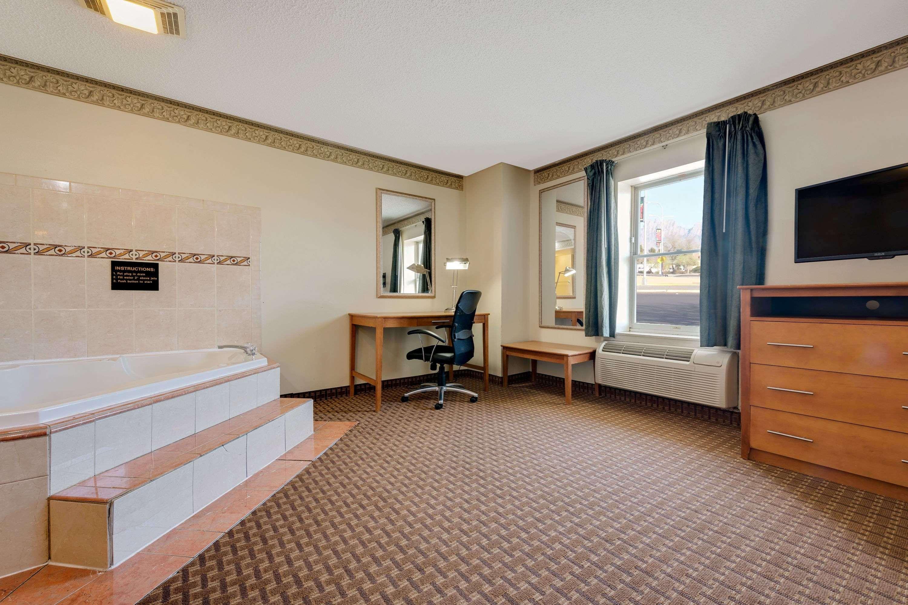 Super 8 By Wyndham Allentown Dış mekan fotoğraf